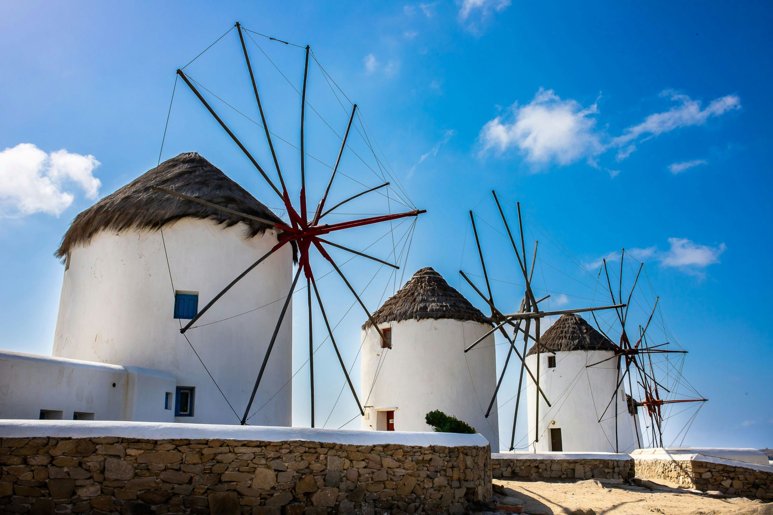 Santorini i Mykonos z Transavią – niezapomniana podróż na greckie wyspy!